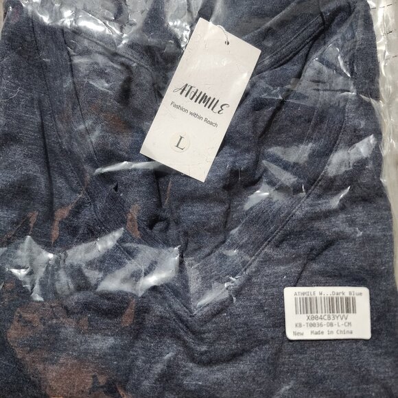 Athmile Long Sleeve V Neck Light Weight Shirt.  NWT and in ori packaging! - Picture 2 of 3